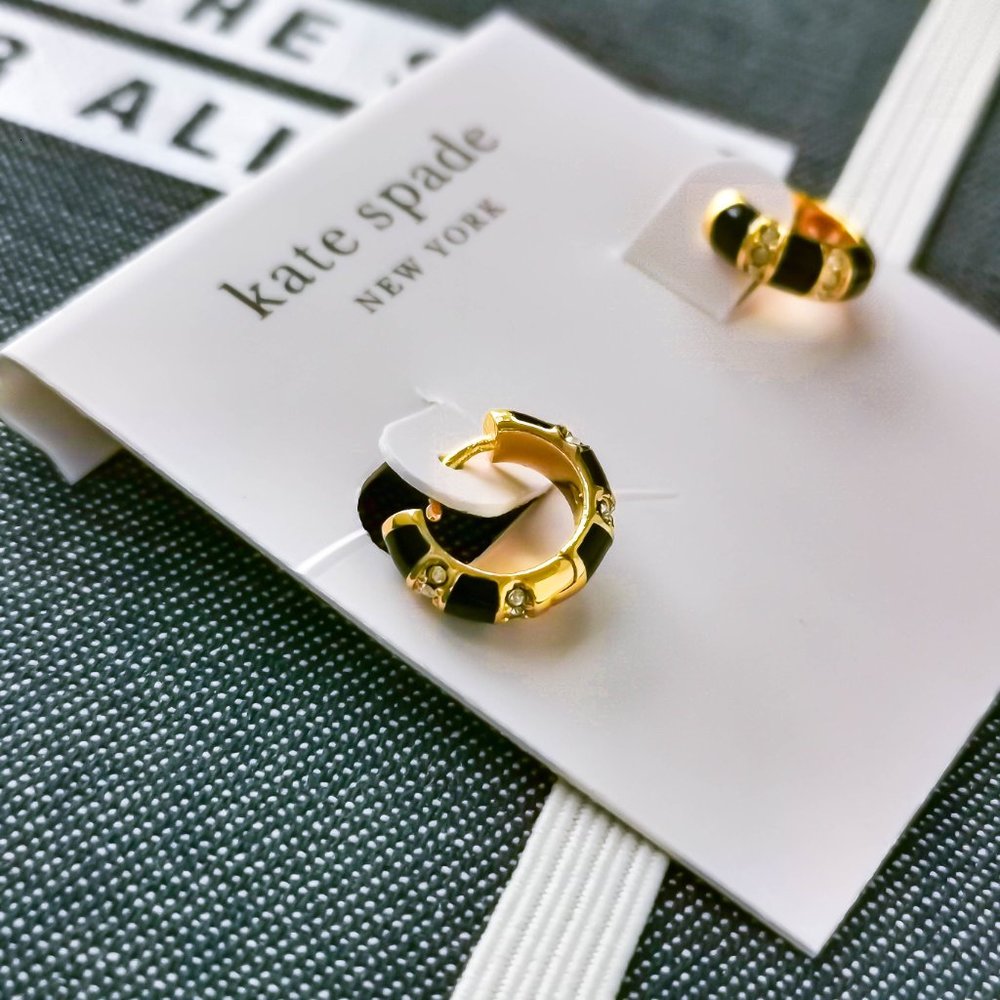 New Kate Spade Rare Form Striped Black Huggie Earrings Gold - Picture 2 of 3